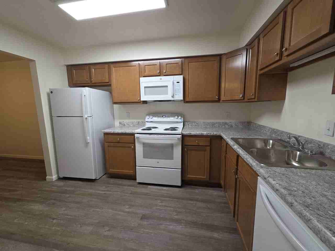 Westmoor Terrace Apartments - Photo 2 of 50