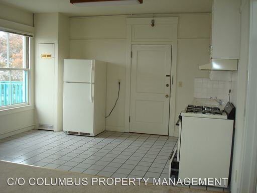 612 LIGHTHOUSE - Photo 3 of 8