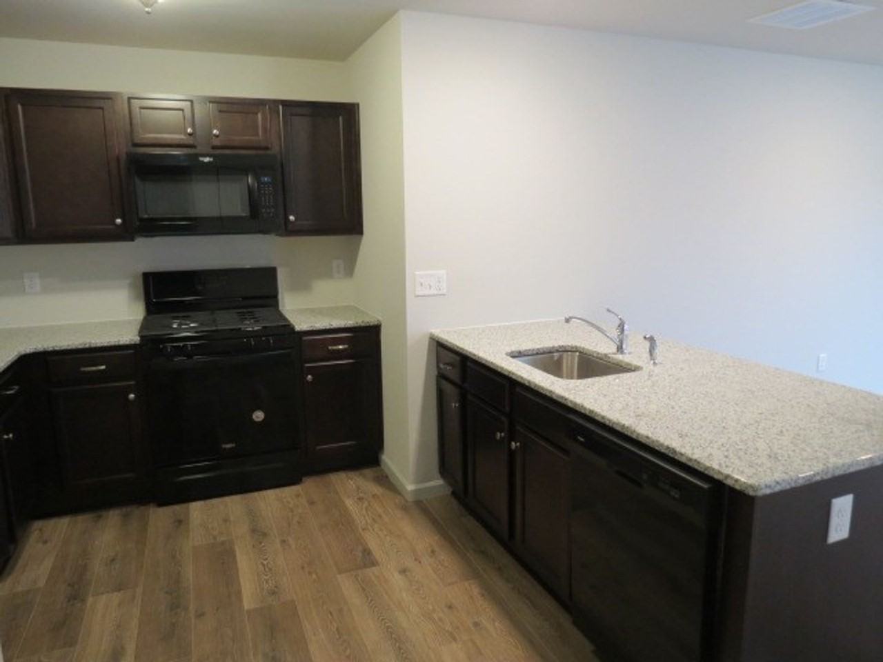 3069 Davenport Way - Photo 3 of 17
