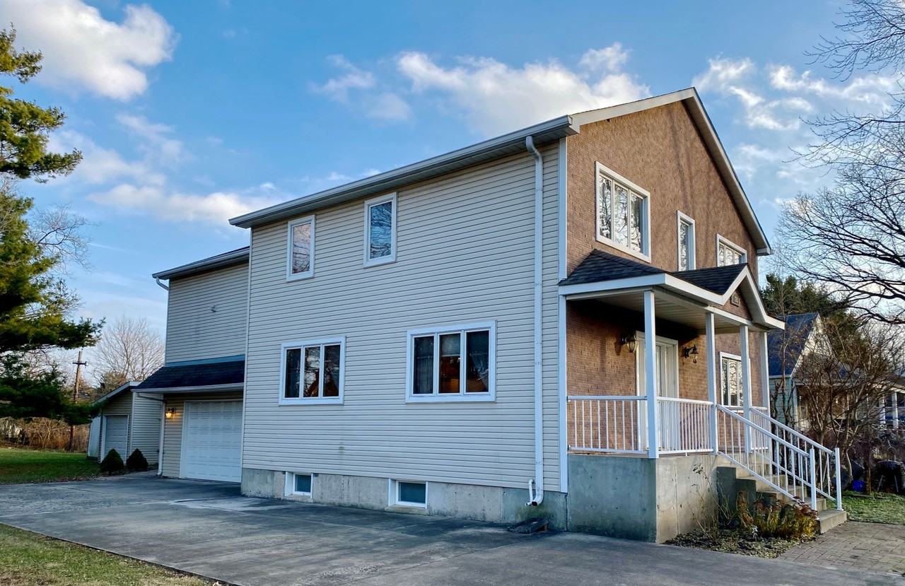 1313 Hamilton Ave - Photo 2 of 42