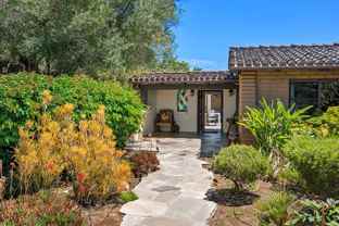 4860 La Jacaranda - Photo 1 of 1