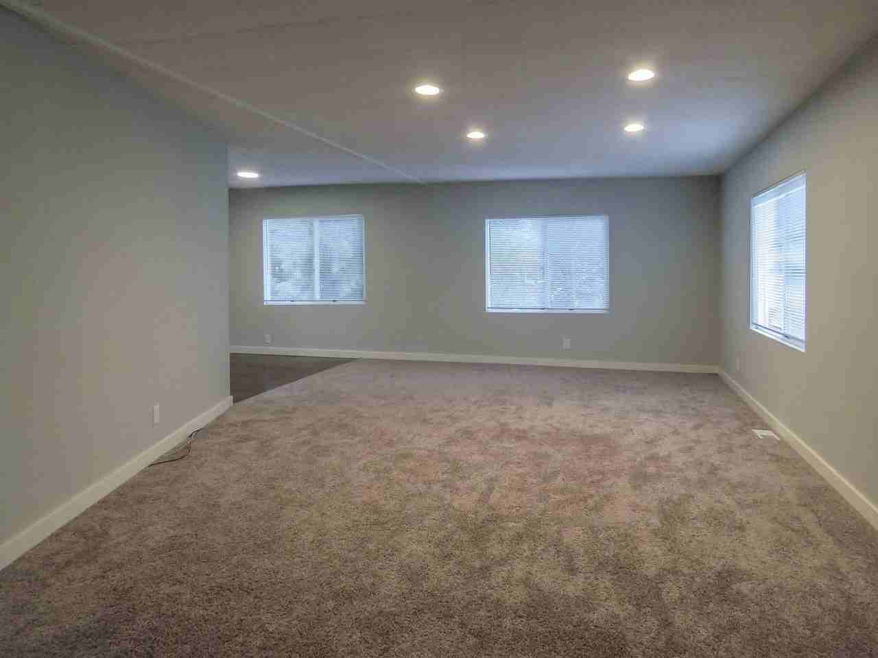 11635 Bunting Ln Ne - Photo 7 of 25