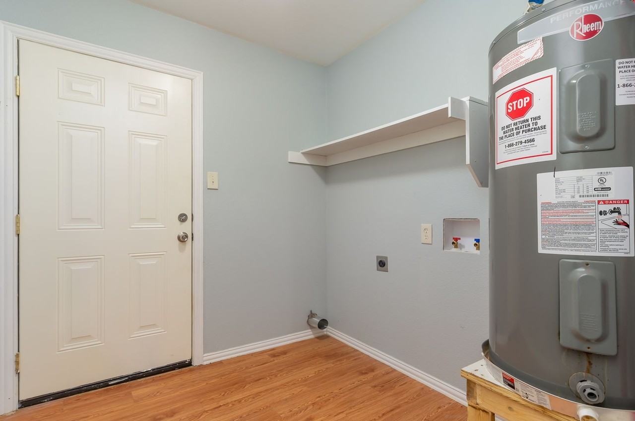 3715 Hancock St - Photo 3 of 9