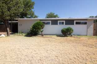 2702 66th St - Photo 1 of 1