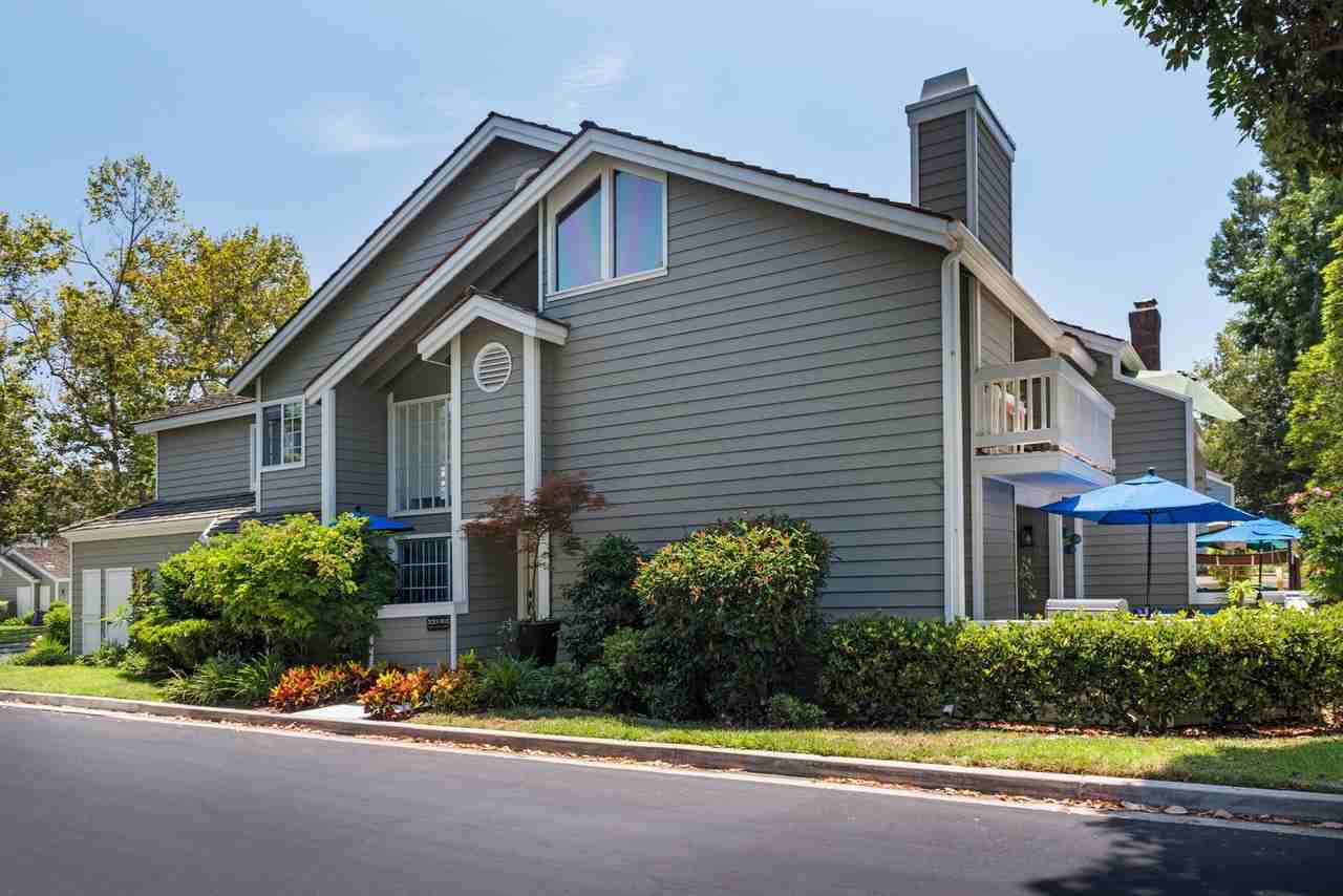 520 Medford Ct #103 - Photo 2 of 27