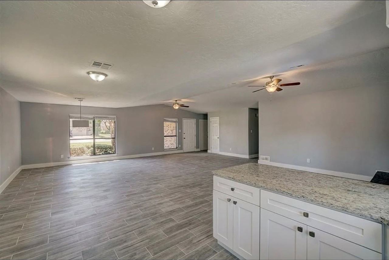 7107 Nw Birch Pl - Photo 3 of 32