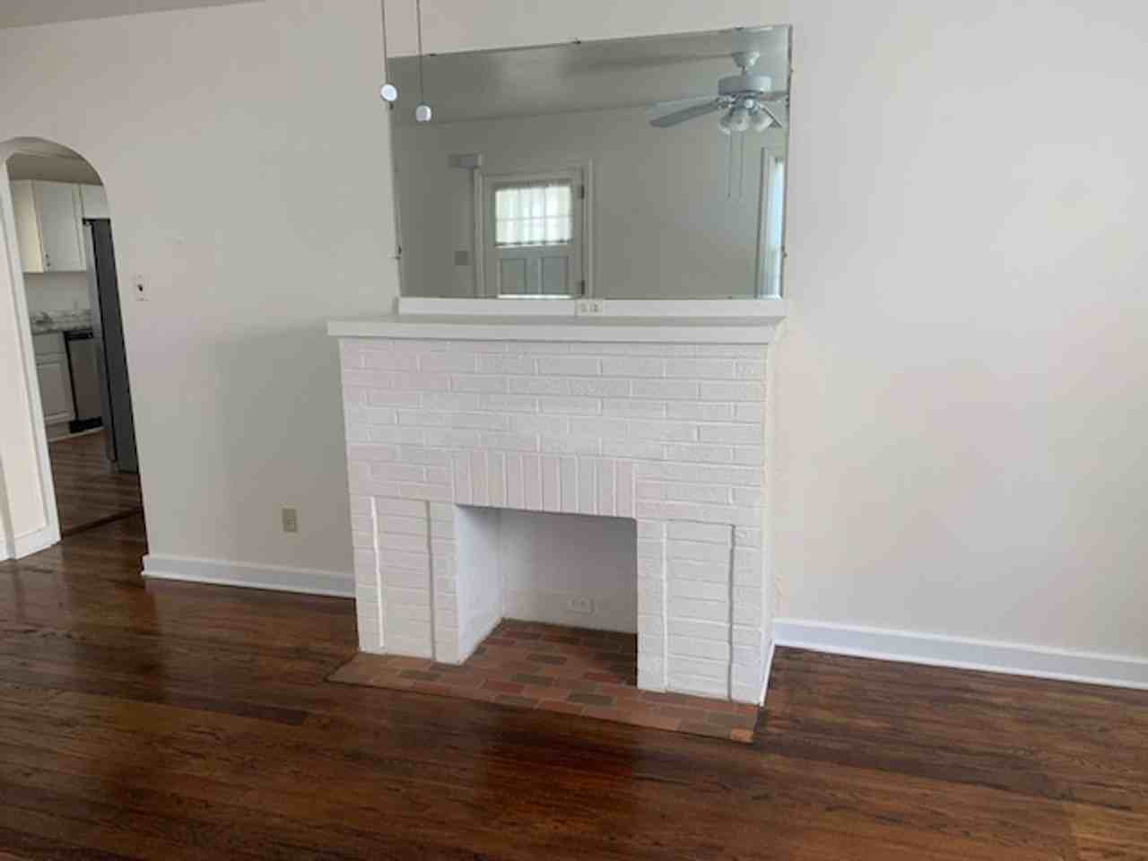 533 Indiana St - Photo 3 of 19