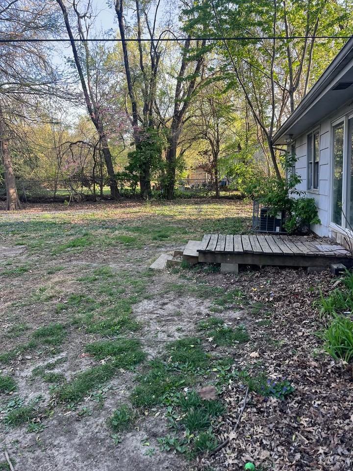 10427 Palmer Ave - Photo 3 of 37