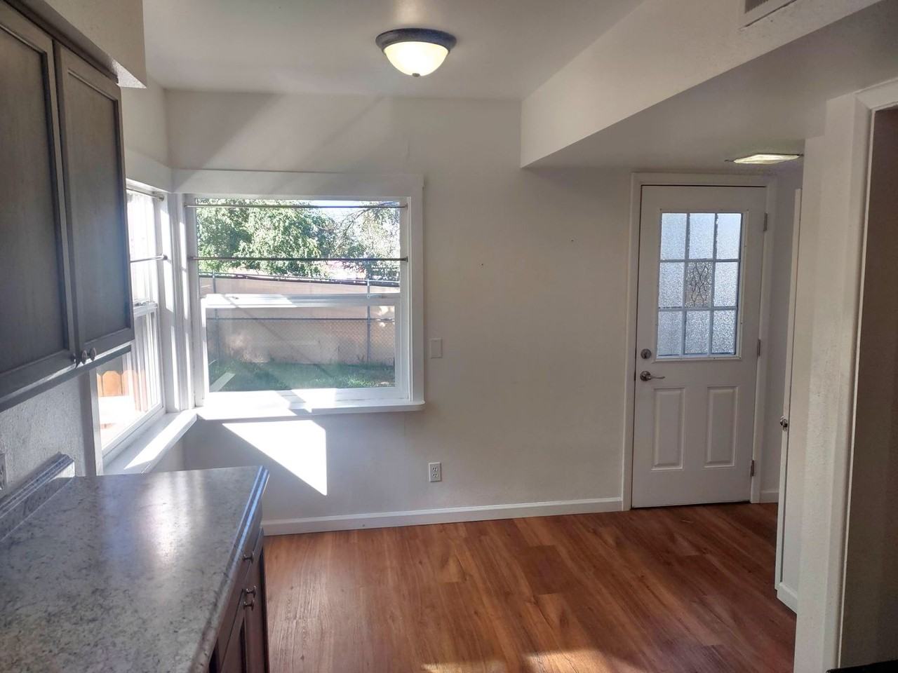 2184 36th St - Photo 3 of 26