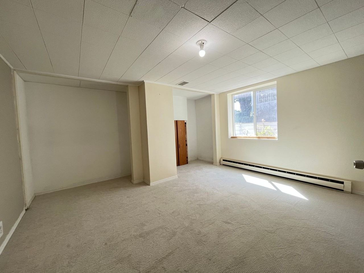 208 W 19th Ave - Photo 5 of 13