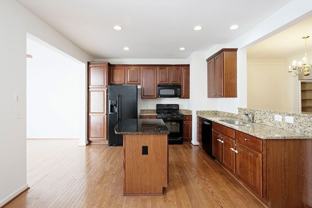 920 Rainier Rd - Photo 1 of 1
