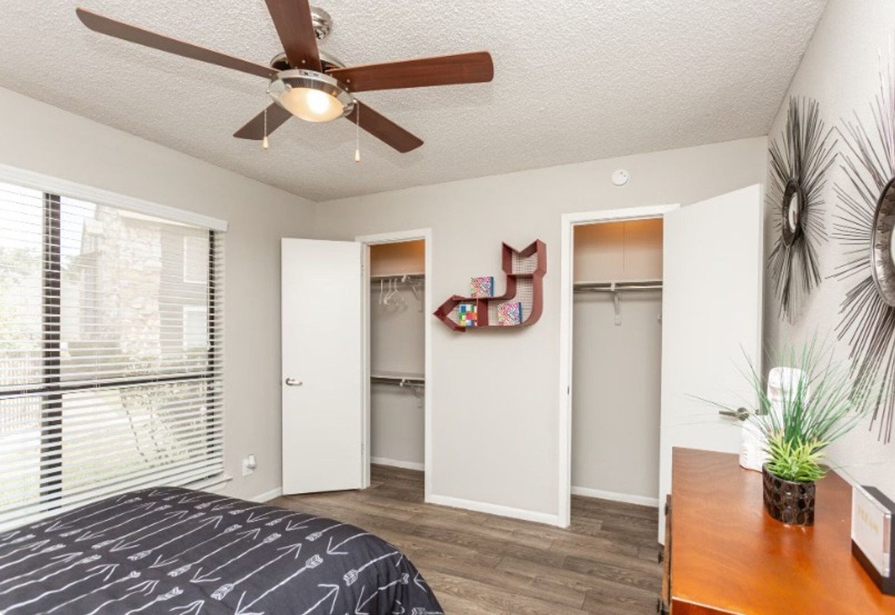 The Escapade Apartments - Photo 7 of 37