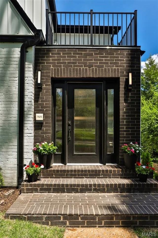 7825 Lafon Pl - Photo 7 of 50