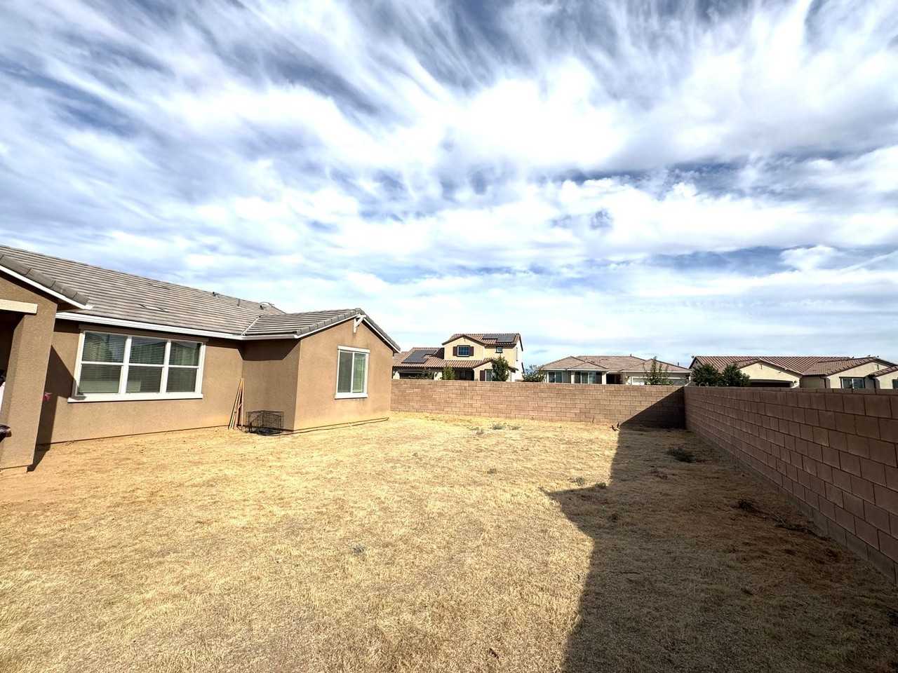 5102 Perennial Pl - Photo 2 of 23