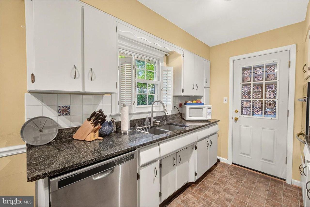 4009 Simms Dr - Photo 4 of 6