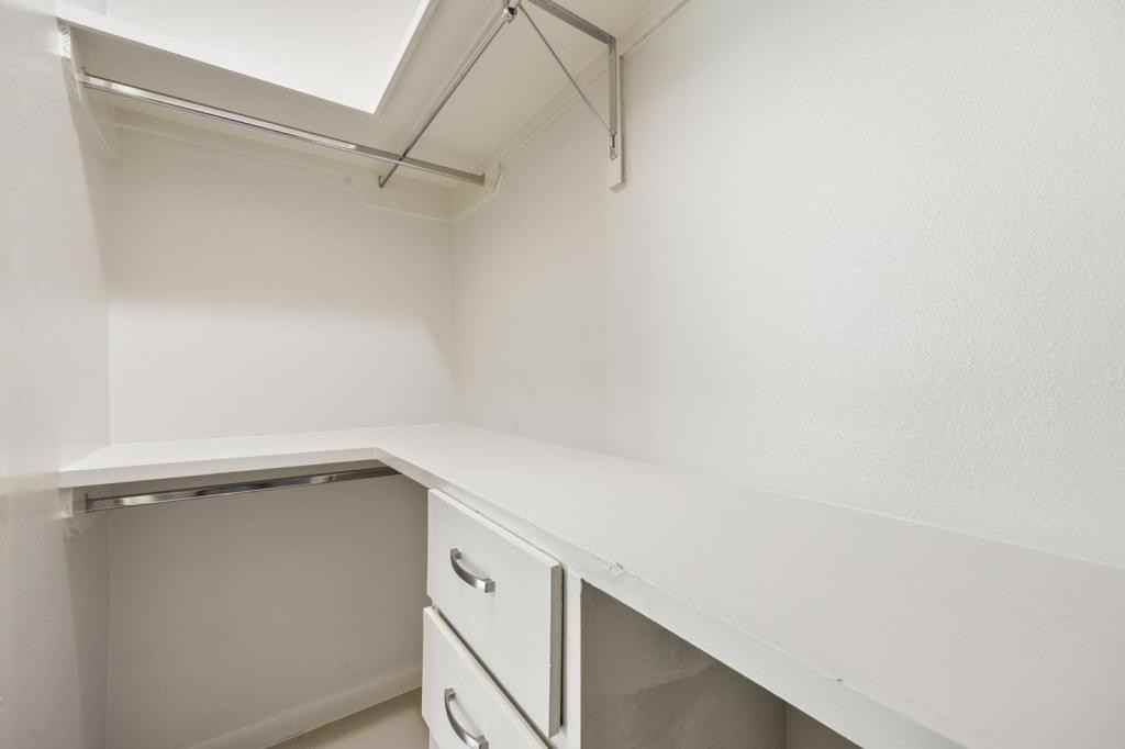 1703 W Garrison Dr - Photo 6 of 13