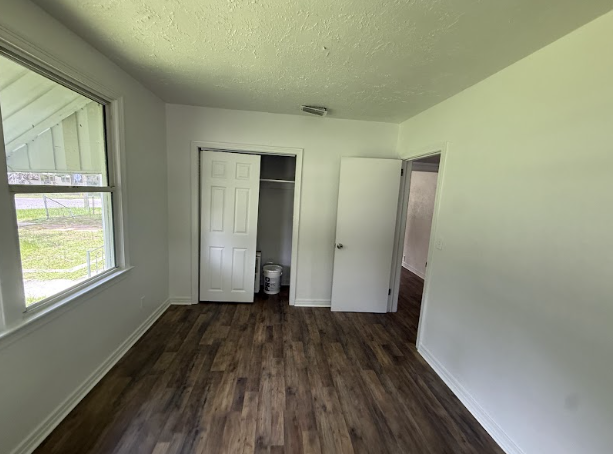 8975 Monroe Ave #1 - Photo 3 of 4