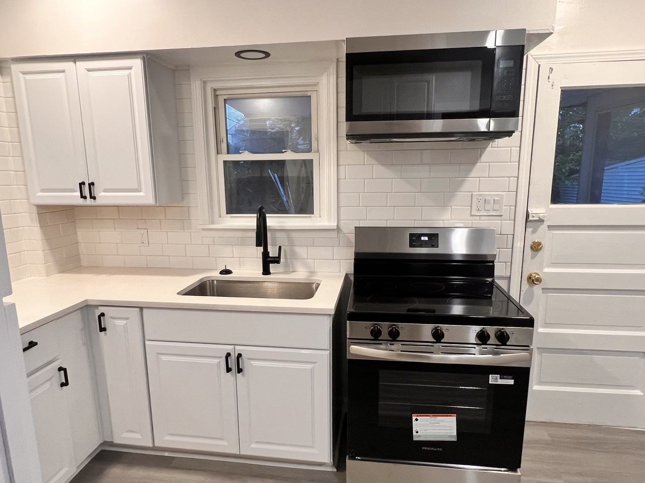 3437 North Ave #3437 - Photo 2 of 41