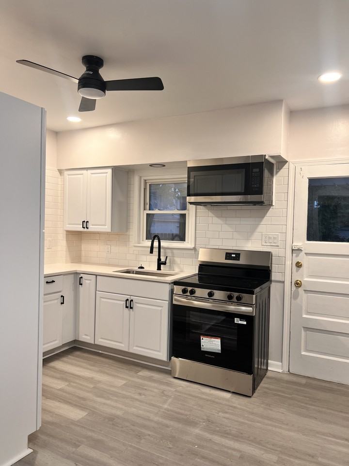 3437 North Ave #3437 - Photo 6 of 41