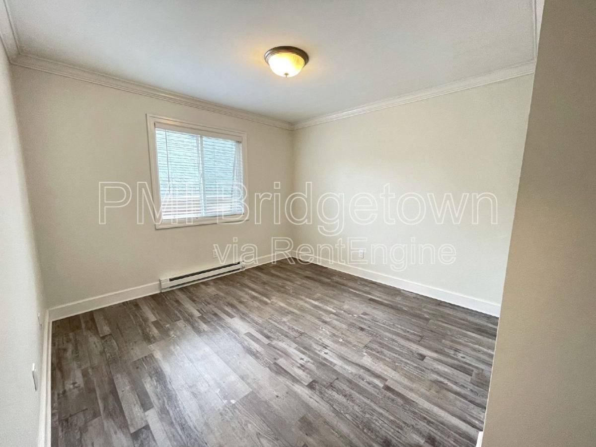 8065 N Ivanhoe St #2 - Photo 7 of 10