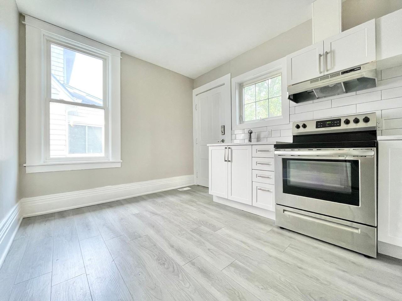 184 Hellems Ave #2 - Photo 7 of 11