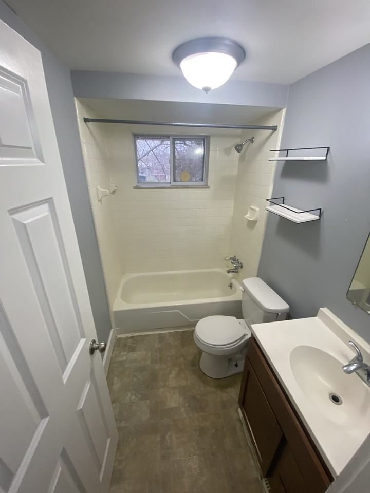 38436 Meadowdale St #38436 - Photo 7 of 34