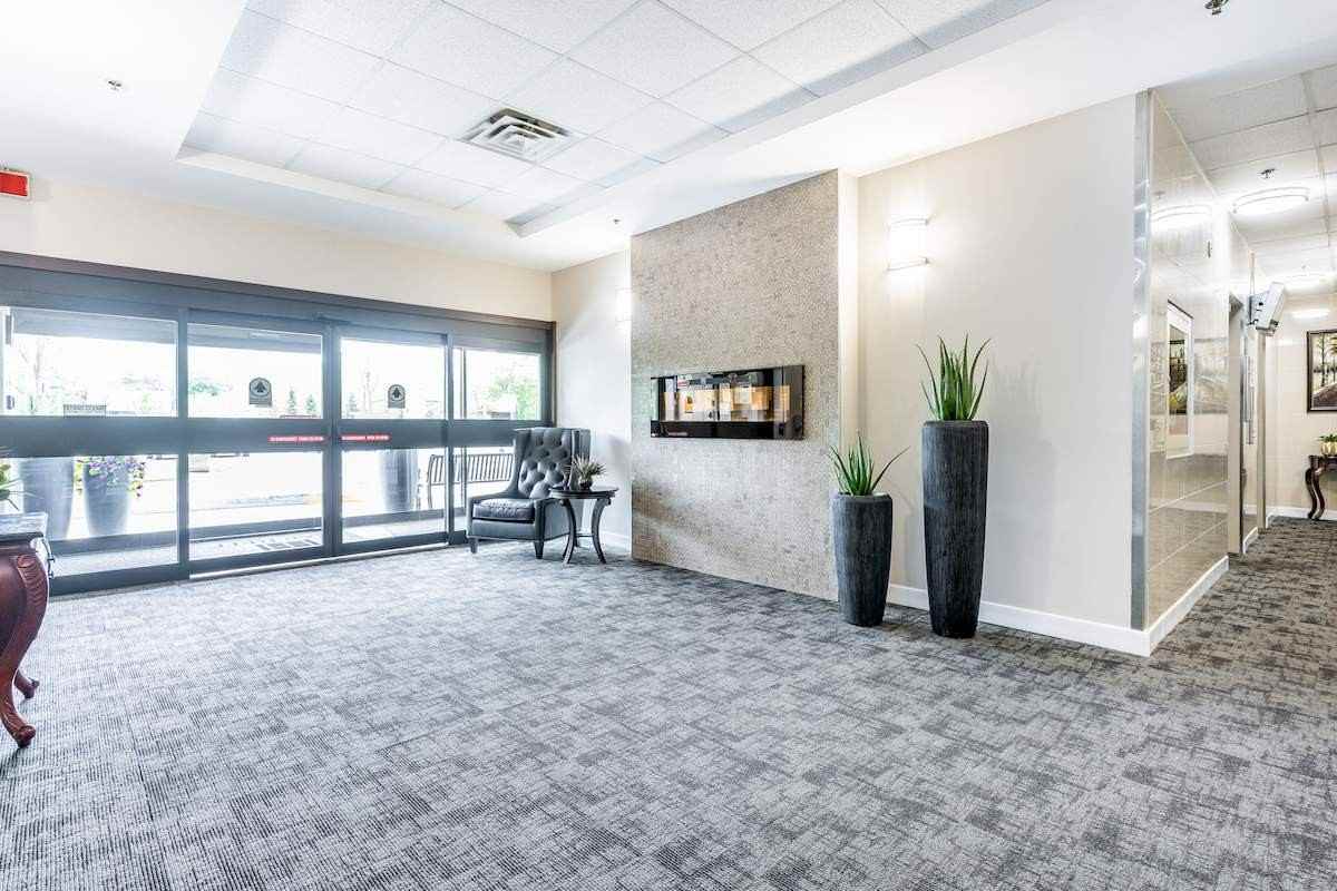 Windsor Apartments - Photo 6 of 39