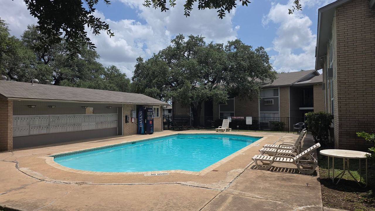 FOREST RIDGE - Photo 5 of 50