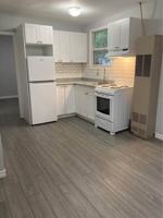 featured image of 106 Byron St #4