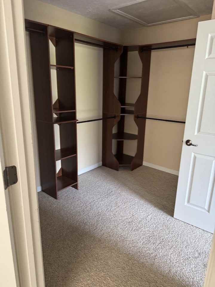 652 Winding Bluff Way - Photo 3 of 41