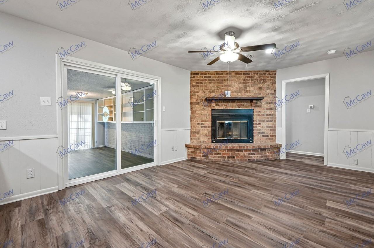 1128 Terrace Trl - Photo 4 of 19