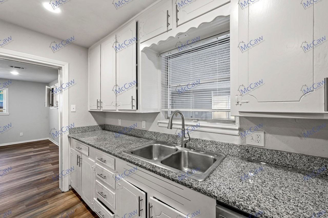 1128 Terrace Trl - Photo 7 of 19