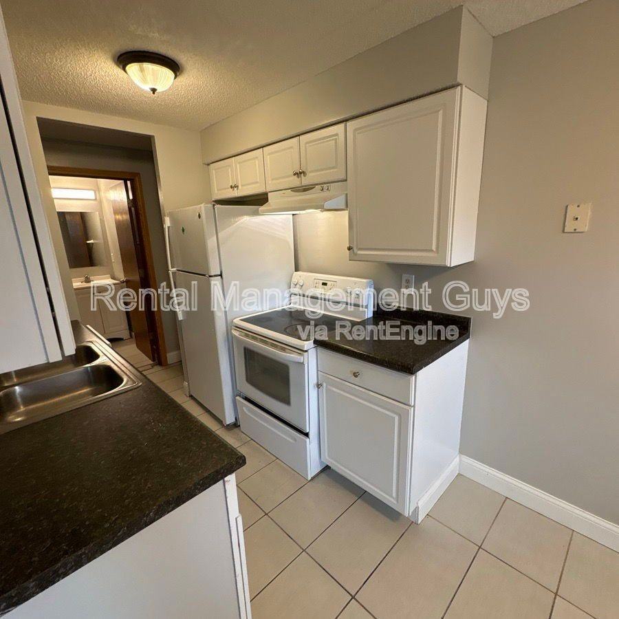 3400 10th Ave S #3 - Photo 2 of 14