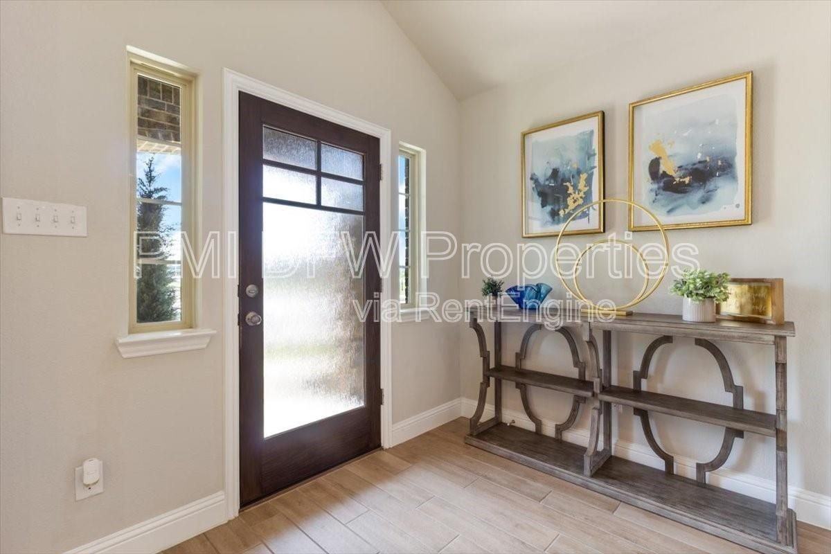 7313 Willow Thorne Drive - Photo 5 of 20