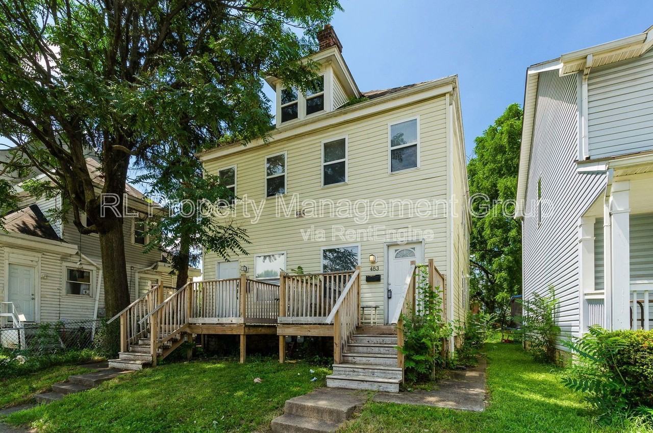 483 S Champion Ave - Photo 2 of 24