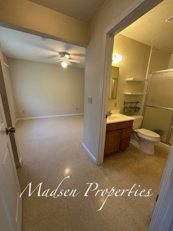 381 E 9th St #1 - Photo 6 of 43