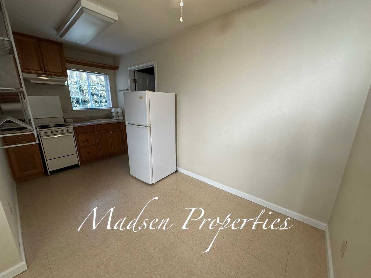 381 E 9th St #1 - Photo 2 of 43