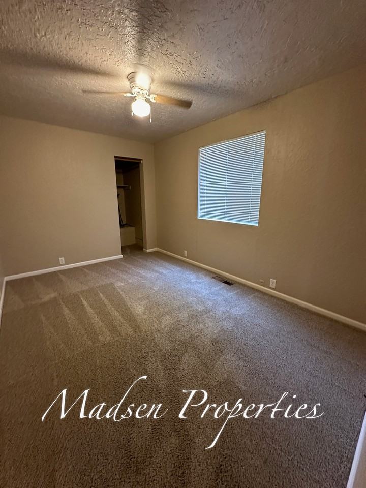 381 E 9th St #1 - Photo 2 of 43