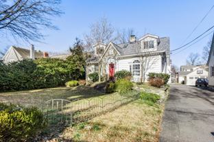 4415 Bradley Ln - Photo 1 of 1