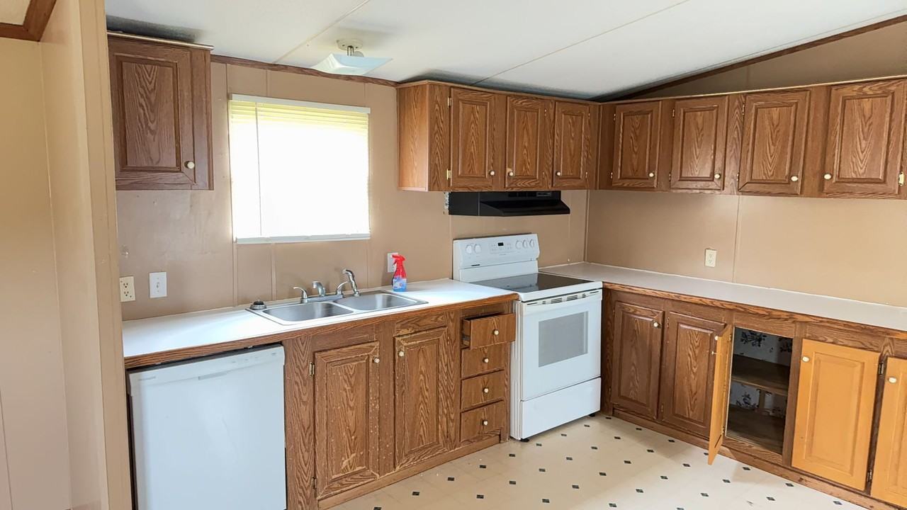 2610 Bailey Rd - Photo 4 of 4