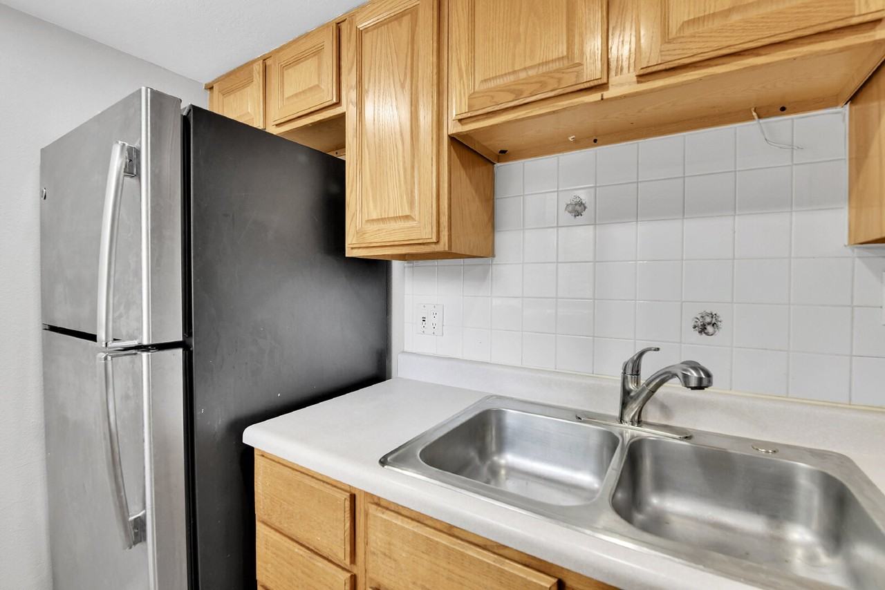 1201 Brentwood St #1207-5 - Photo 3 of 20