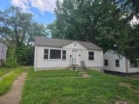7723 Monroe Dr - Photo 1 of 1