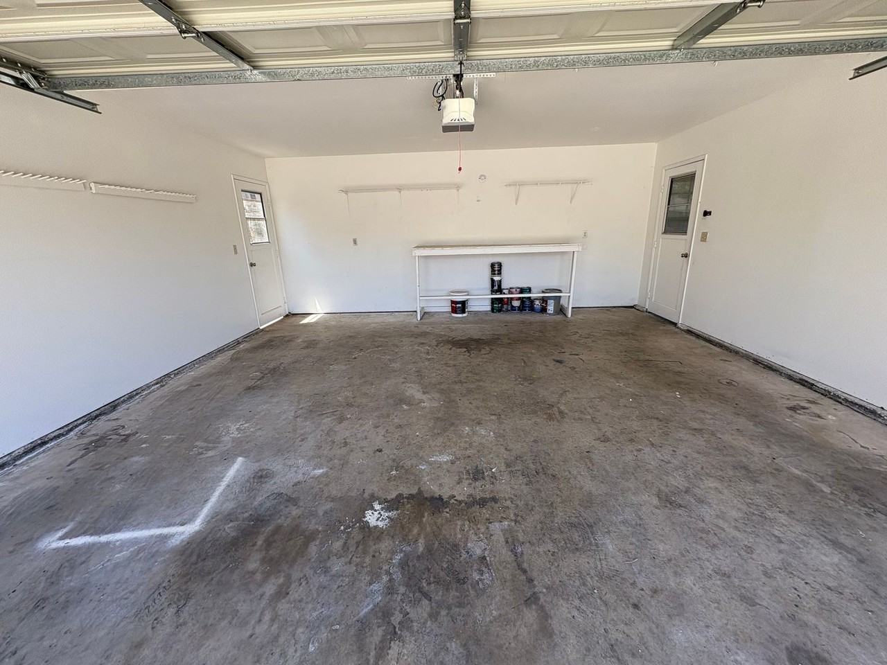 1931 S Stevenson Ct - Photo 3 of 34