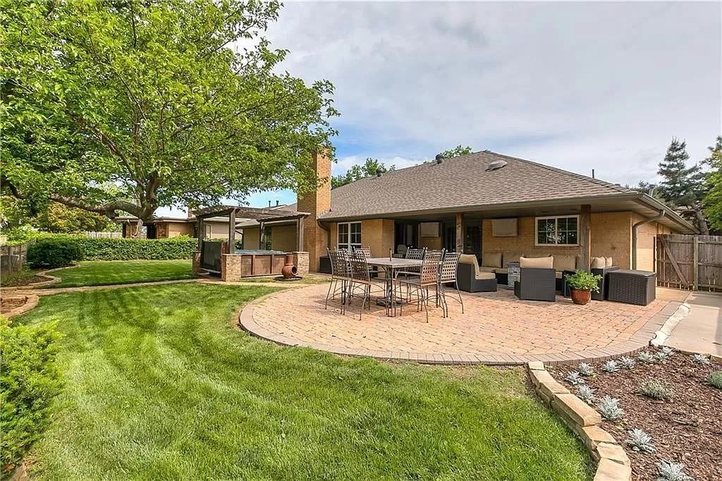 3713 Nw 125th St #NA - Photo 2 of 13