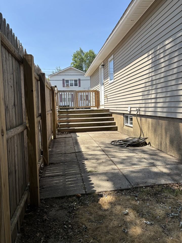 77 Jewett St #NA - Photo 2 of 20