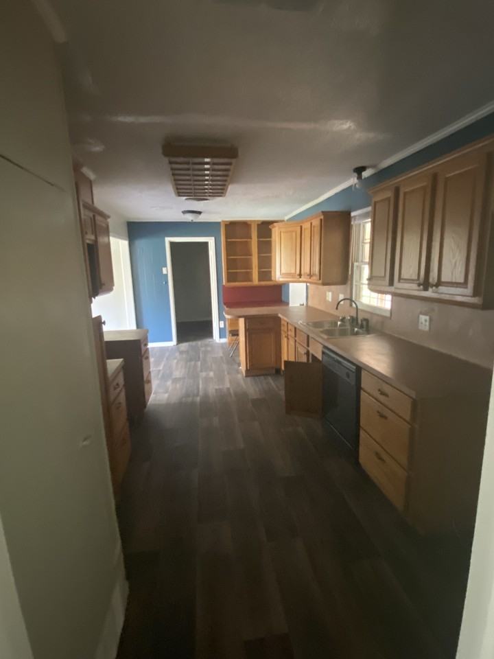 2107 Spring St #NA - Photo 7 of 16