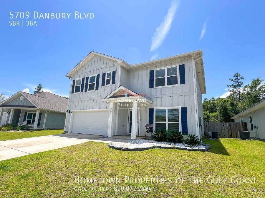 5709 Danbury Blvd - Photo 2 of 34