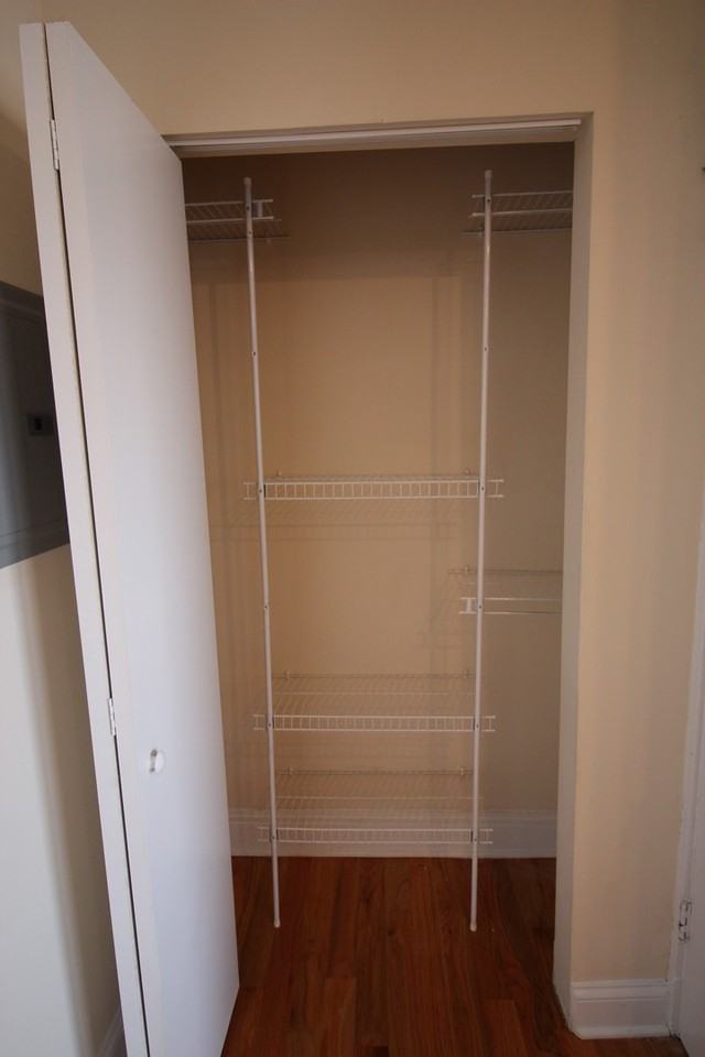 1210 W Granville Ave - Photo 5 of 8