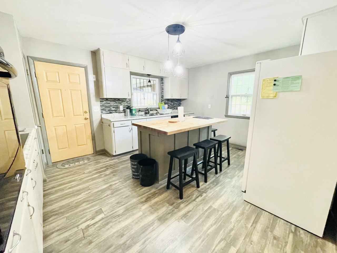 4006 S Crestview Dr Nw #NA - Photo 2 of 12