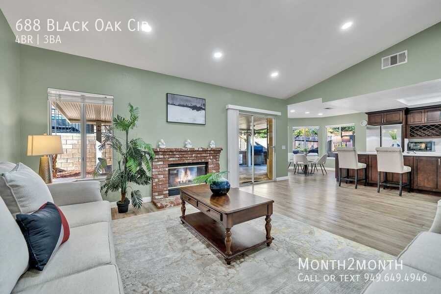 688 Black Oak Cir - Photo 2 of 36